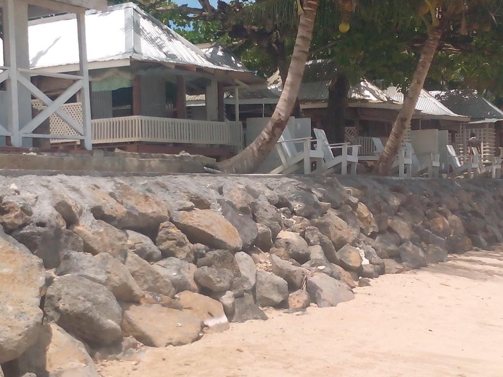 Vacations Beach Fale Hotel Manase Exterior foto